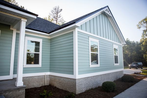 Damaged Siding Repair in Terre Haute
