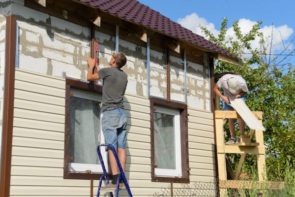 Cost of Handyman Siding Repair in Terre Haute