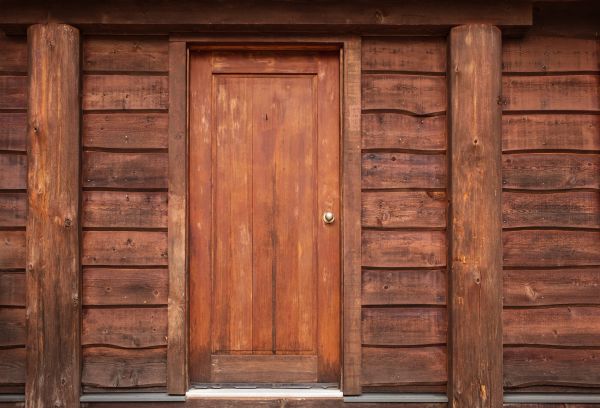 Log Cabin Siding Installation in Terre Haute