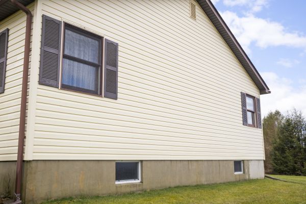 Dutch Lap Siding Repair in Terre Haute
